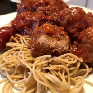 Spaghetti, Turkey Meatballs, and Green Beans