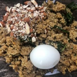 Curry Quinoa Breakfast Bowl