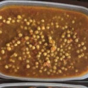 Chickpea Curry, Brown Rice, and Steamed Broccoli